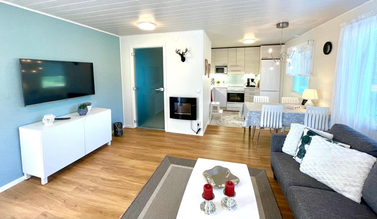 Cozy Renovated House With A Lot Of Parking Space. Haparanda  Ngoại thất bức ảnh